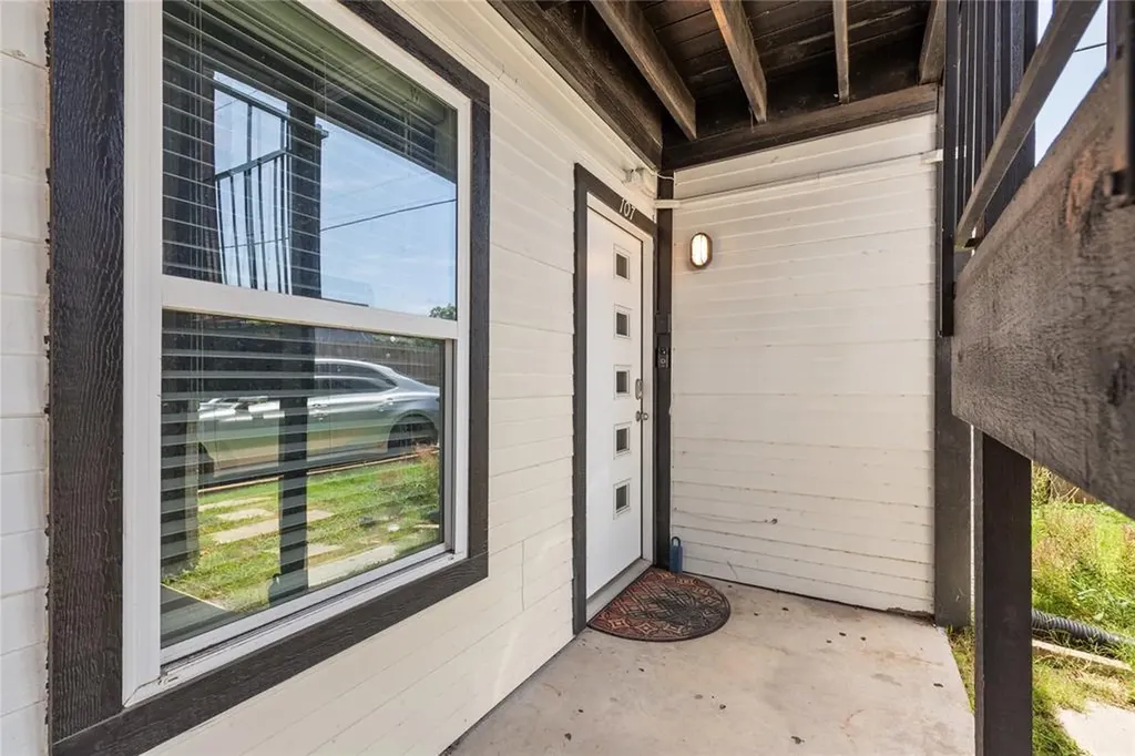 6409 Burns Street Austin TX 78752