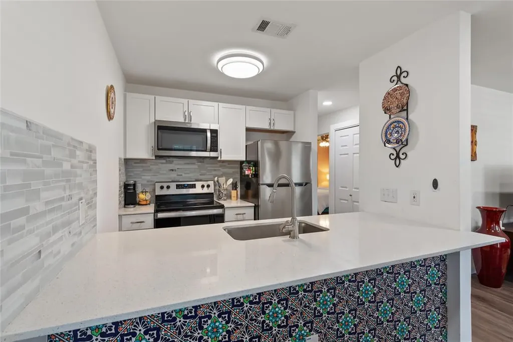 6409 Burns Street Austin TX 78752