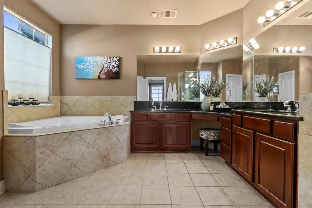 108 Whitley Drive Austin TX 78738
