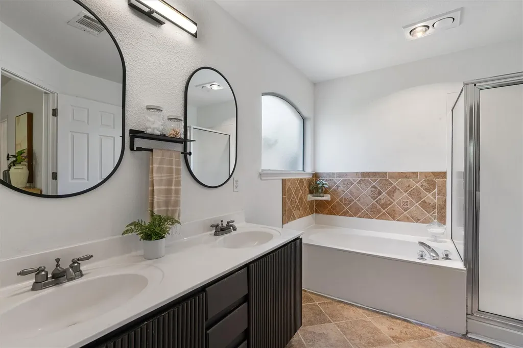 4109 Moss Hollow Drive Round Rock TX 78681
