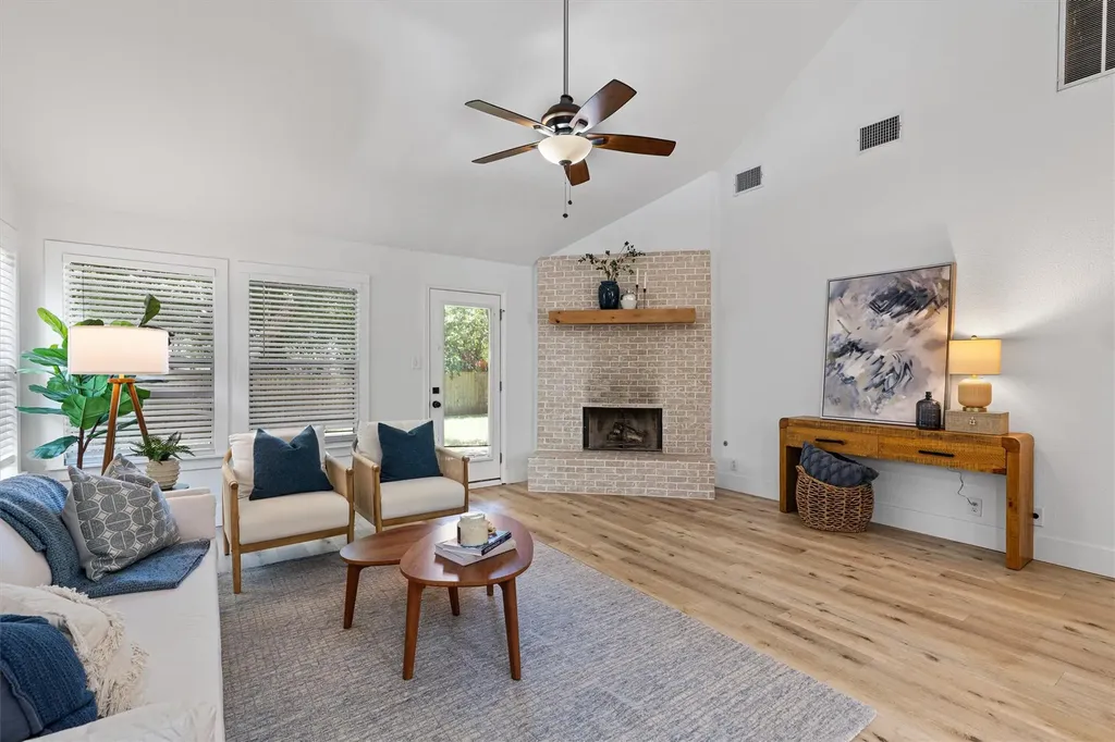 4109 Moss Hollow Drive Round Rock TX 78681