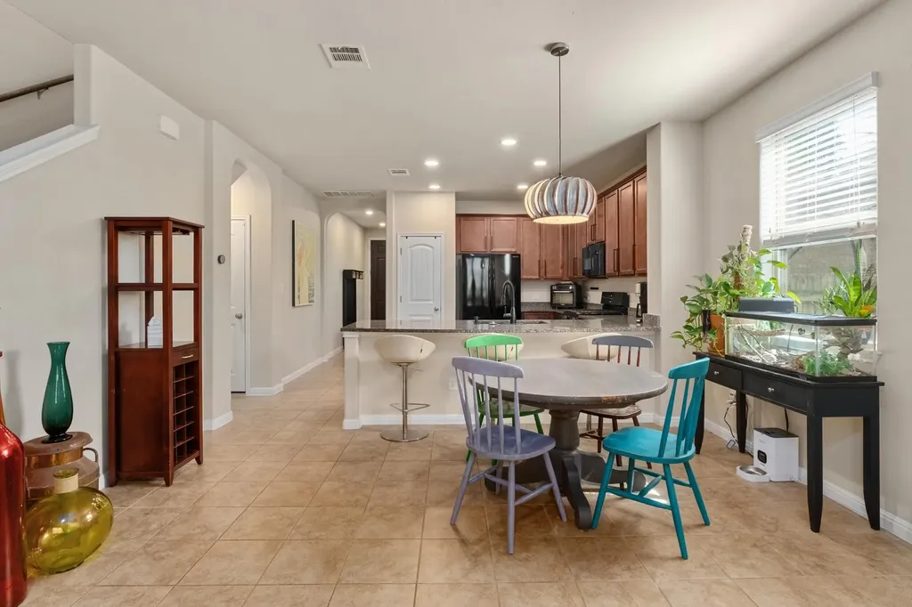 193 Camden Cove Buda TX 78610