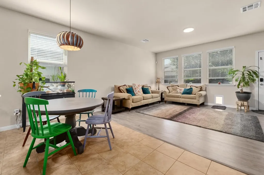 193 Camden Cove Buda TX 78610