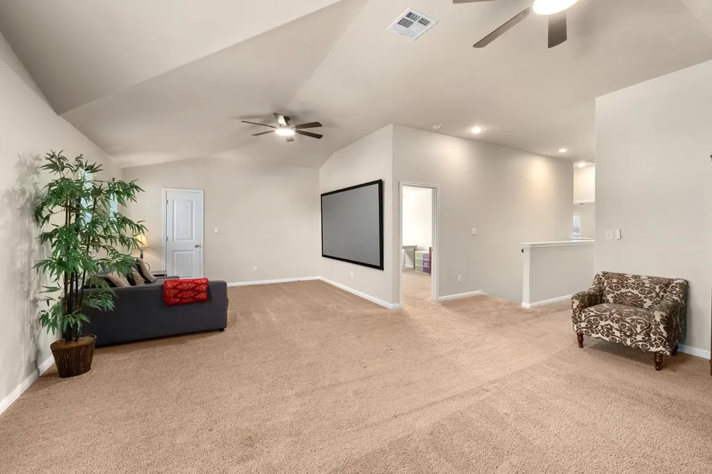 193 Camden Cove Buda TX 78610