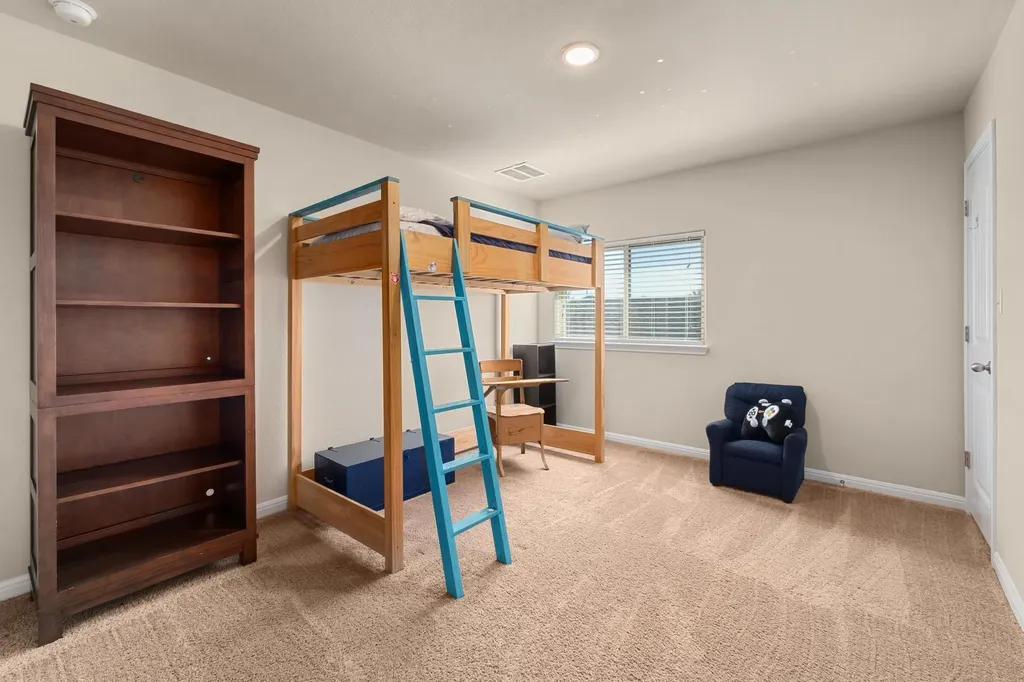 193 Camden Cove Buda TX 78610