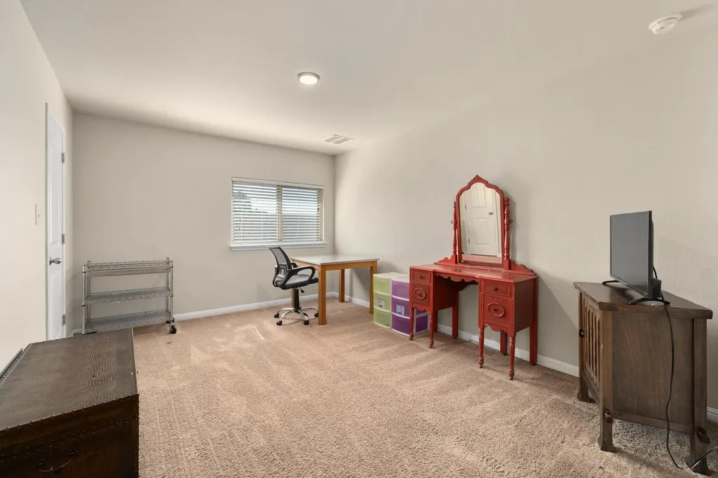 193 Camden Cove Buda TX 78610