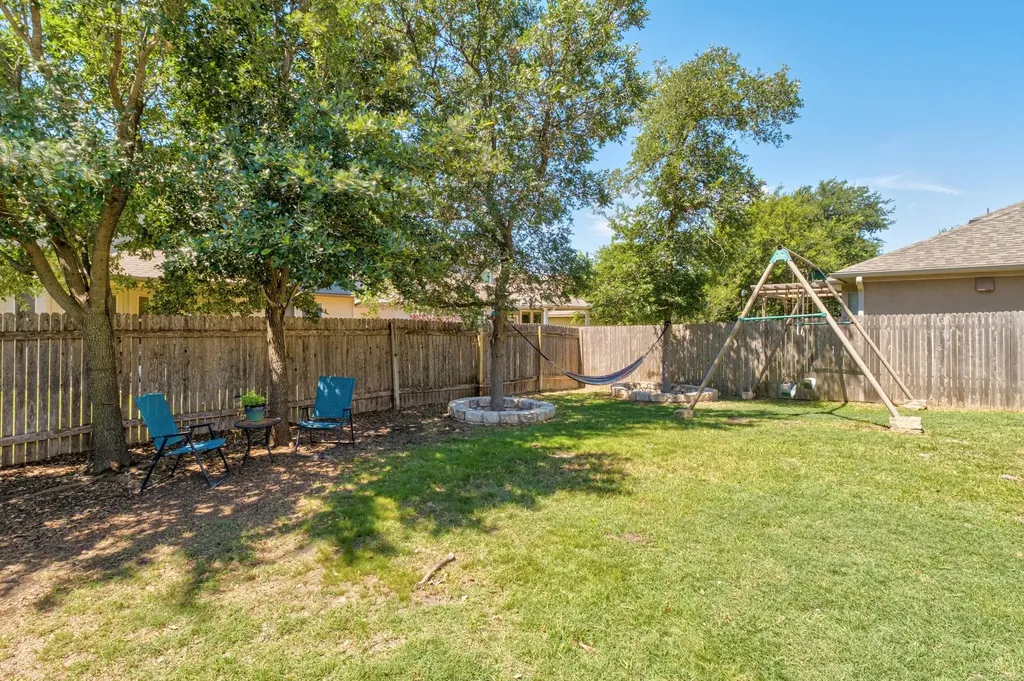 193 Camden Cove Buda TX 78610