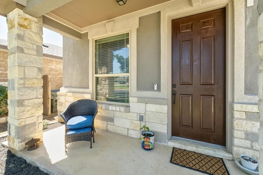 193 Camden Cove Buda TX 78610