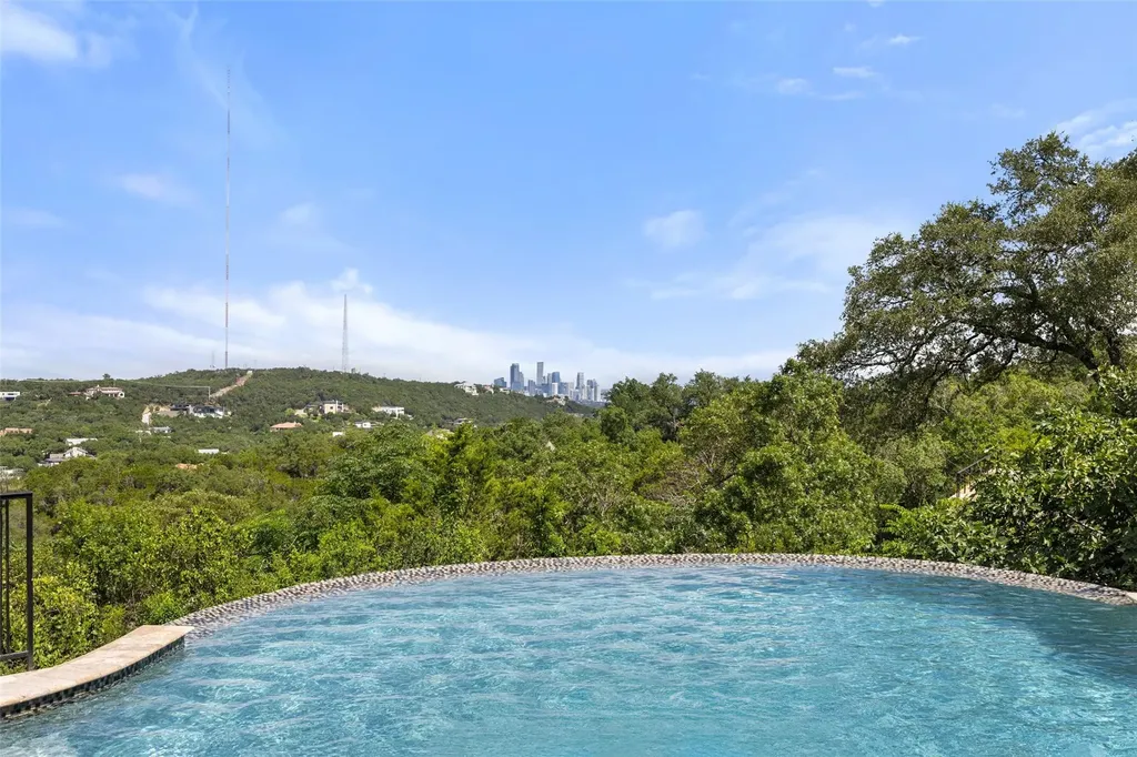 1414 The High Road Austin TX 78746