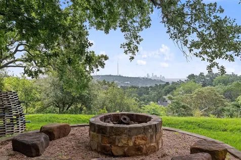 1414 The High Road Austin TX 78746