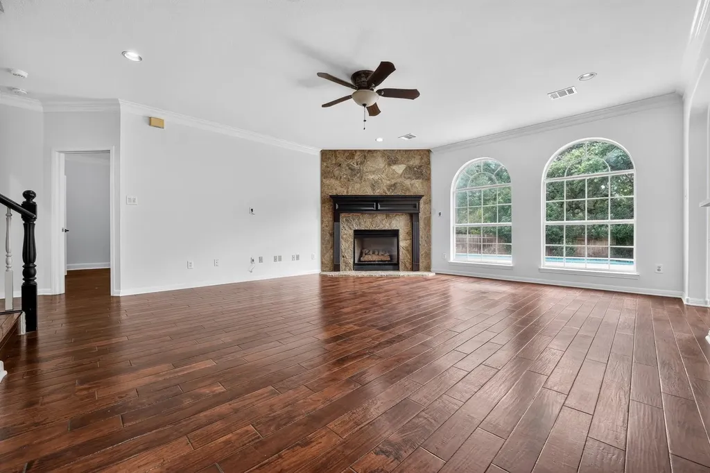 5528 Van Winkle Lane Austin TX 78739