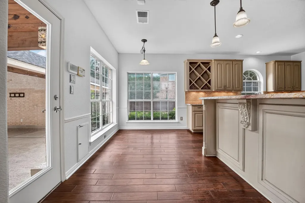 5528 Van Winkle Lane Austin TX 78739