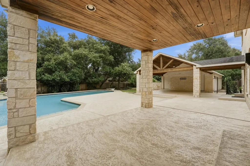 5528 Van Winkle Lane Austin TX 78739