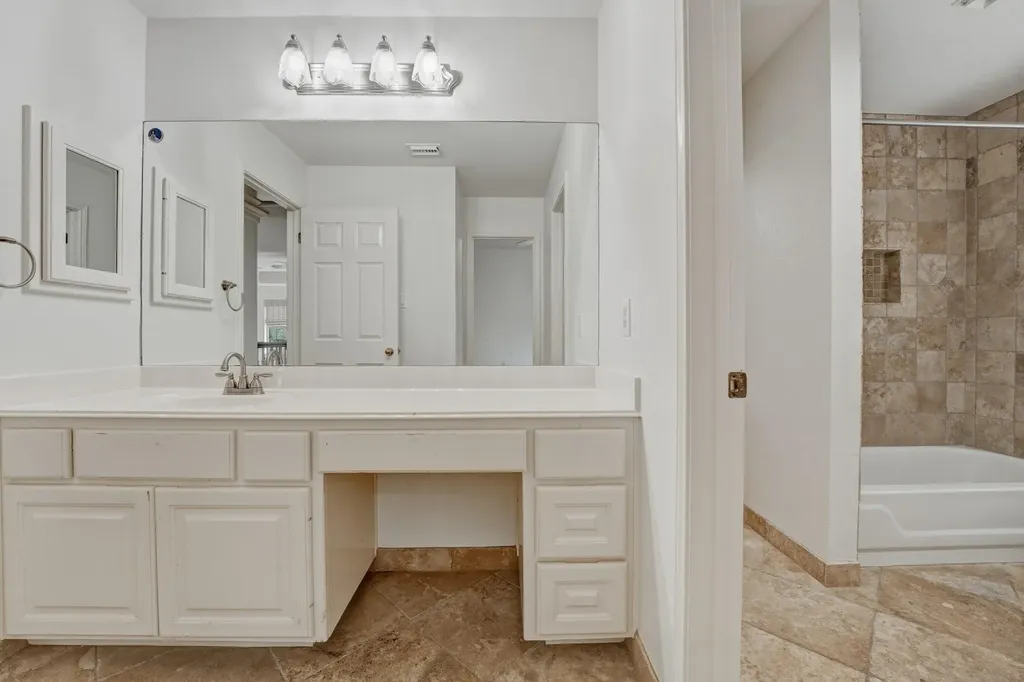5528 Van Winkle Lane Austin TX 78739