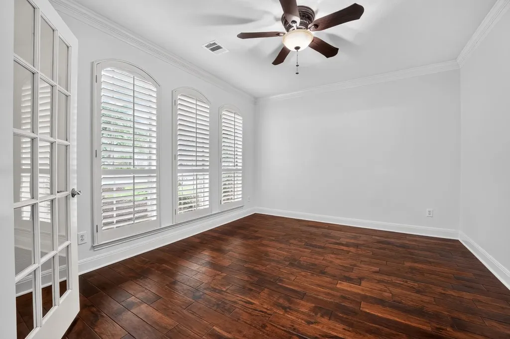 5528 Van Winkle Lane Austin TX 78739