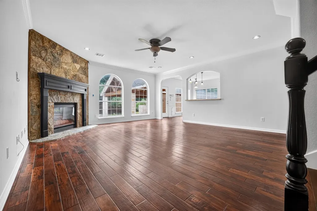 5528 Van Winkle Lane Austin TX 78739