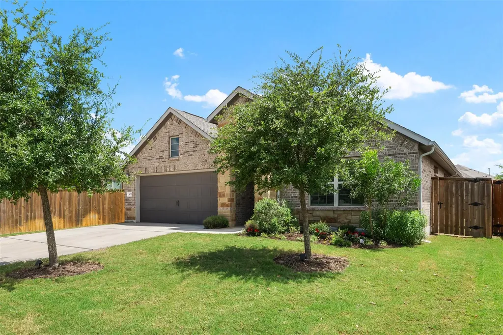 303 Cold River Run Kyle TX 78640