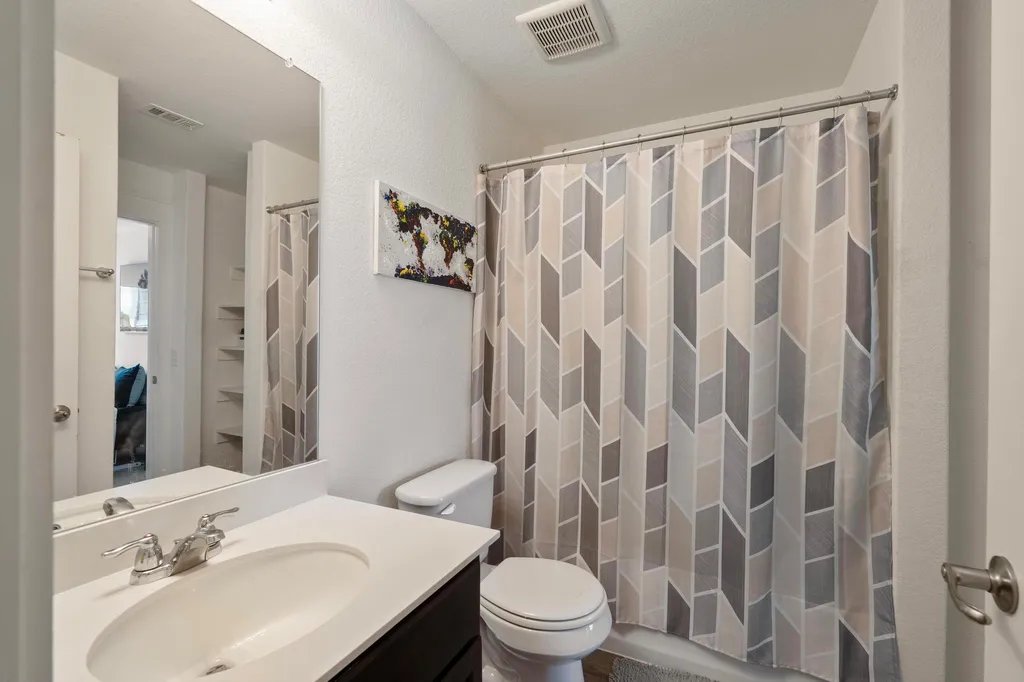 15216B Sweet Mimosa Drive Del Valle TX 78617