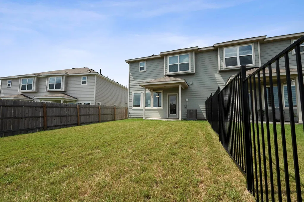 15216B Sweet Mimosa Drive Del Valle TX 78617