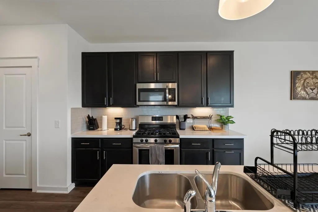 15216B Sweet Mimosa Drive Del Valle TX 78617