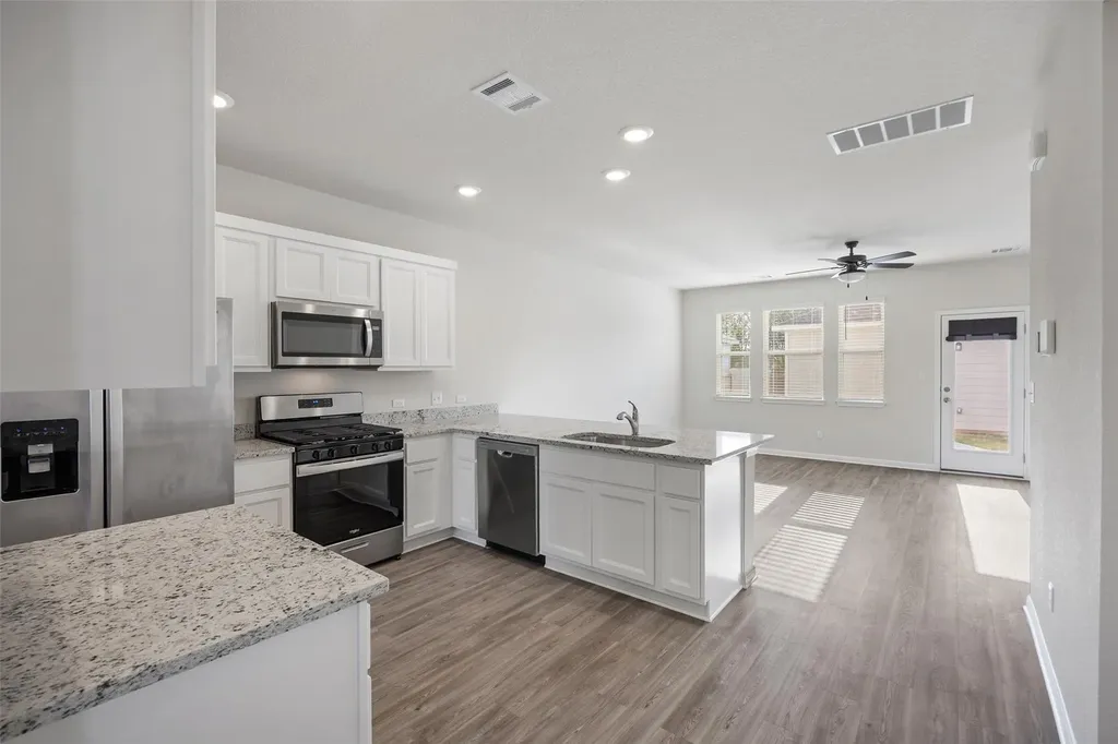 2412 Jack Nora Way Round Rock TX 78665