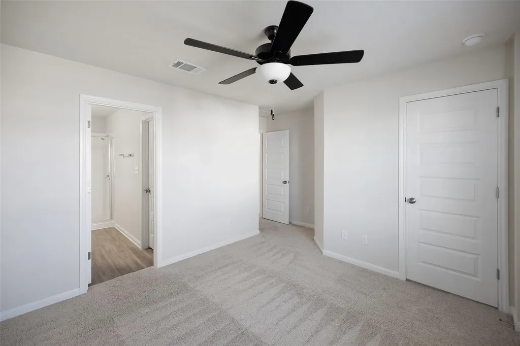 2412 Jack Nora Way Round Rock TX 78665