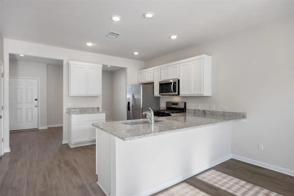 2412 Jack Nora Way Round Rock TX 78665