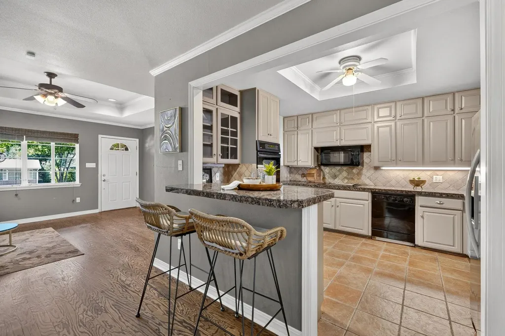 4702 Chiappero Trail Austin TX 78731