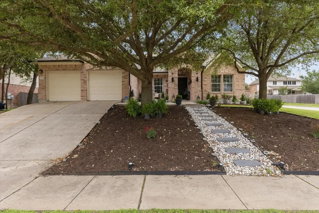 2501 Aspen Meadow Road Leander TX 78641