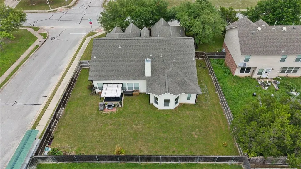 2501 Aspen Meadow Road Leander TX 78641