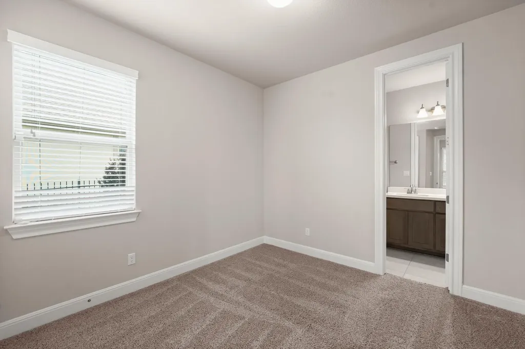 442 Jacksdaw Drive Austin TX 78737