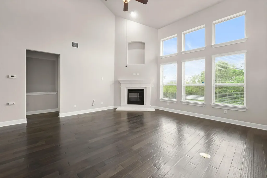 442 Jacksdaw Drive Austin TX 78737