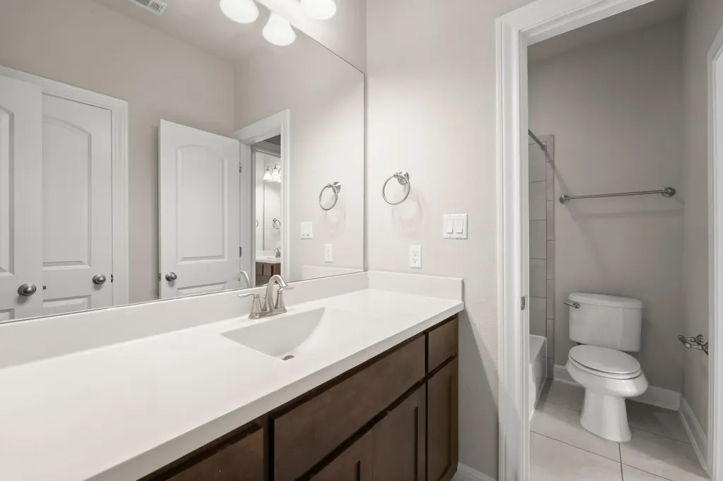 442 Jacksdaw Drive Austin TX 78737