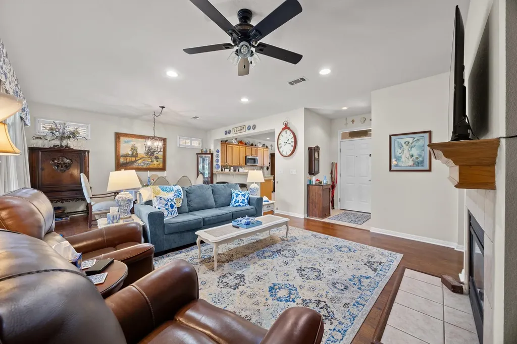 120 Nolan Drive Georgetown TX 78633