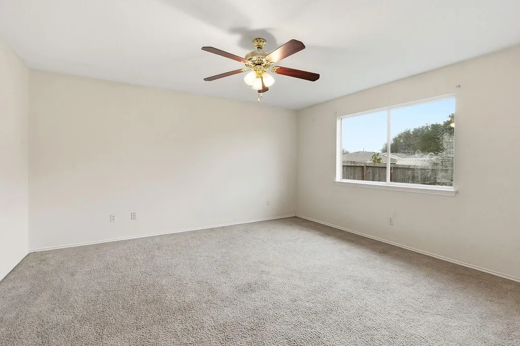 116 Blue Ridge Trail Elgin TX 78621