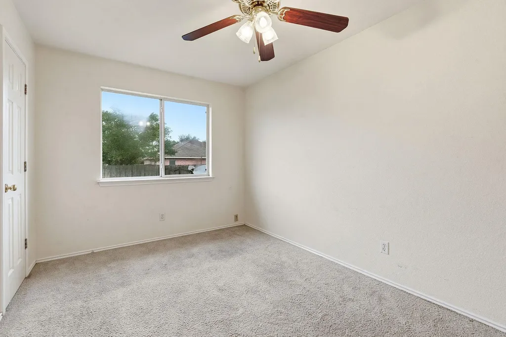 116 Blue Ridge Trail Elgin TX 78621