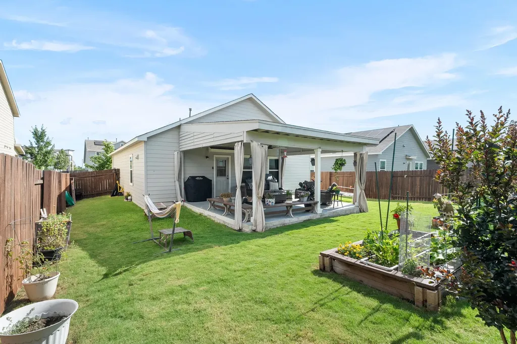 221 Gabriels Bluff Drive Georgetown TX 78626