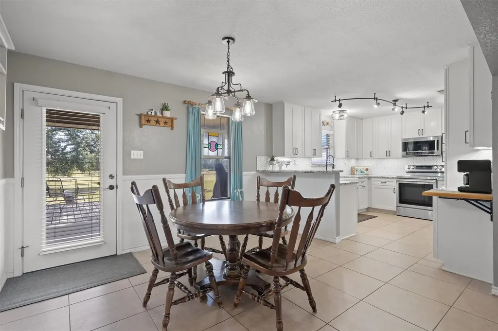 349 Seven Ranch Road Salado TX 76571