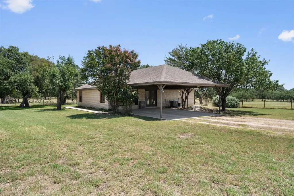 349 Seven Ranch Road Salado TX 76571