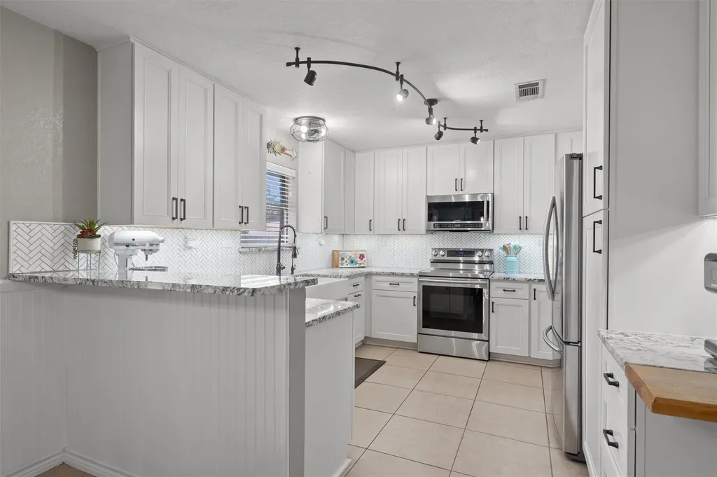 349 Seven Ranch Road Salado TX 76571