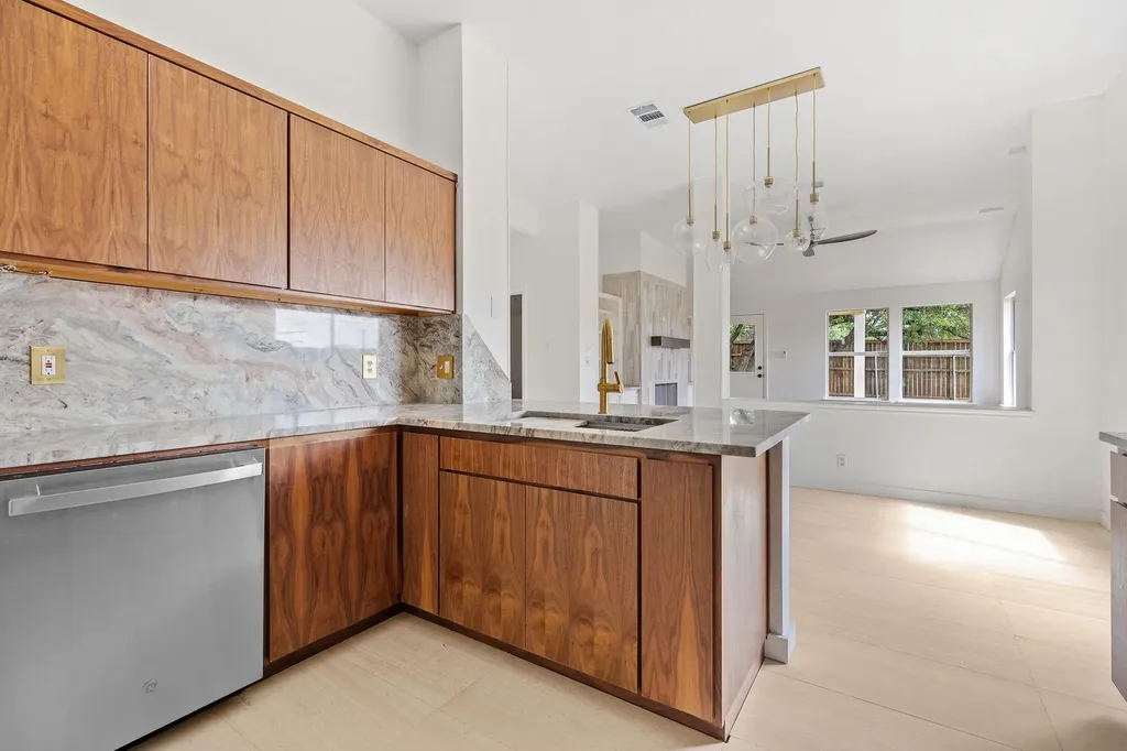 1000 Woodview Drive Georgetown TX 78628