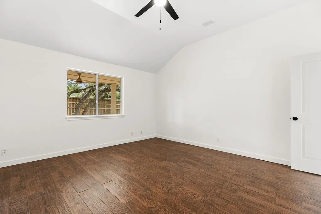 1000 Woodview Drive Georgetown TX 78628