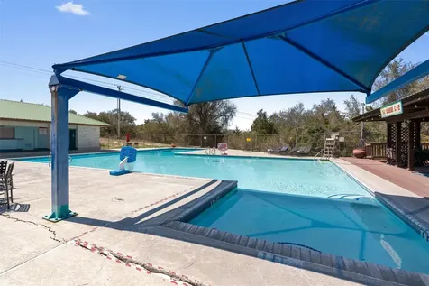 312 Country Club Drive La Grange TX 78945