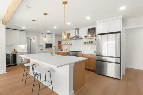2205 N Plains Avenue Austin TX 78757