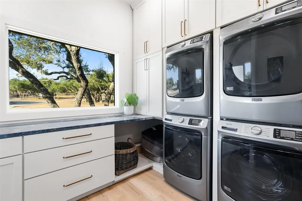 220 Fawn Meadow Drive Dripping Springs TX 78620