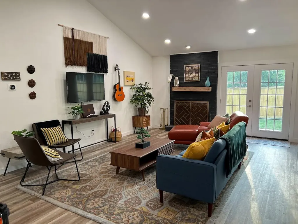 4802 Carsonhill Drive Austin TX 78723