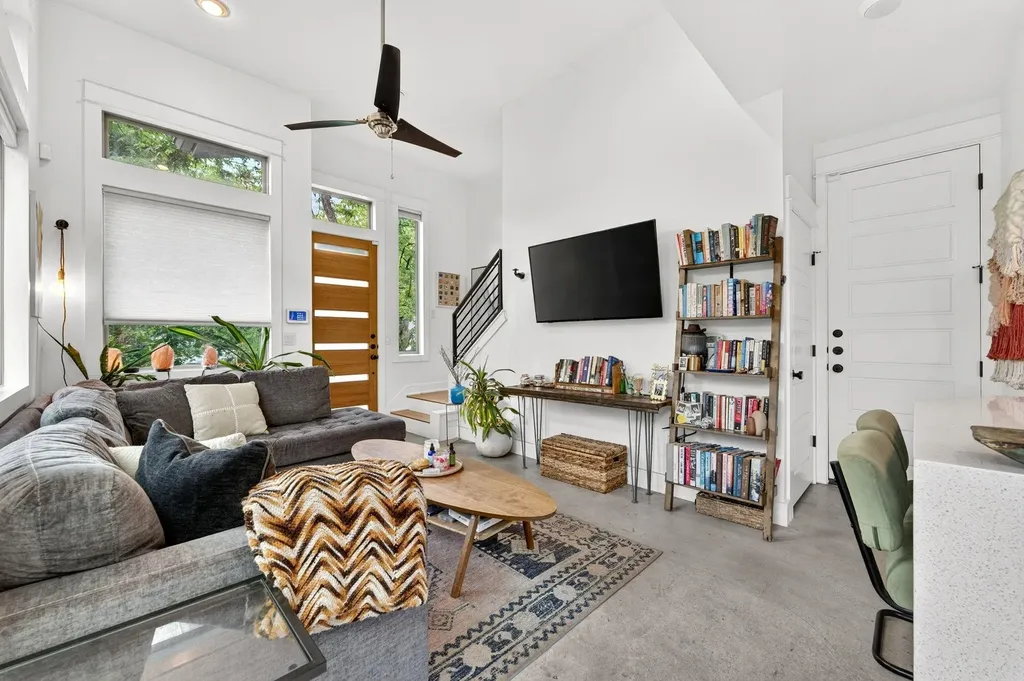 2601 Willow Street Austin TX 78702