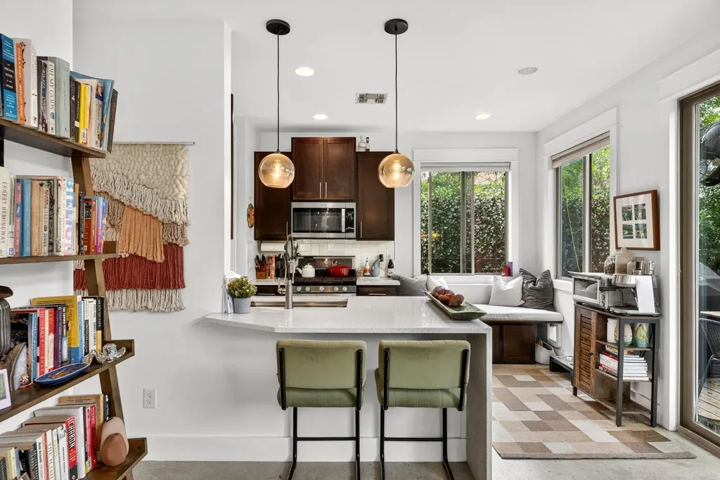 2601 Willow Street Austin TX 78702