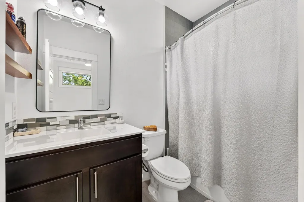 2601 Willow Street Austin TX 78702