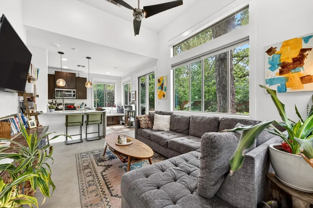 2601 Willow Street Austin TX 78702